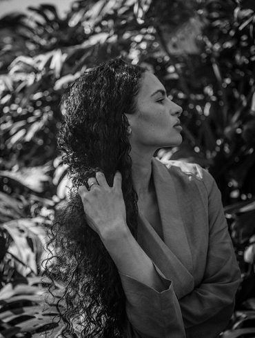 Tara Mayer, Imagery by Chanelle Blackburn for Sans Ceuticals