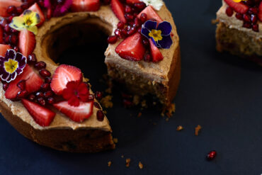 berry cake
