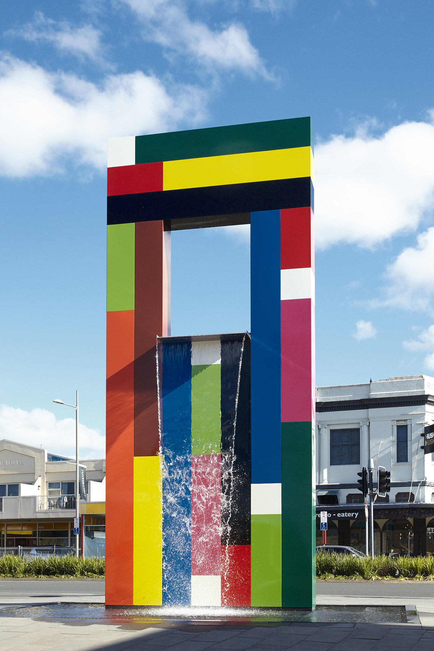 Michael Parekowhai, Tongue of the Dog