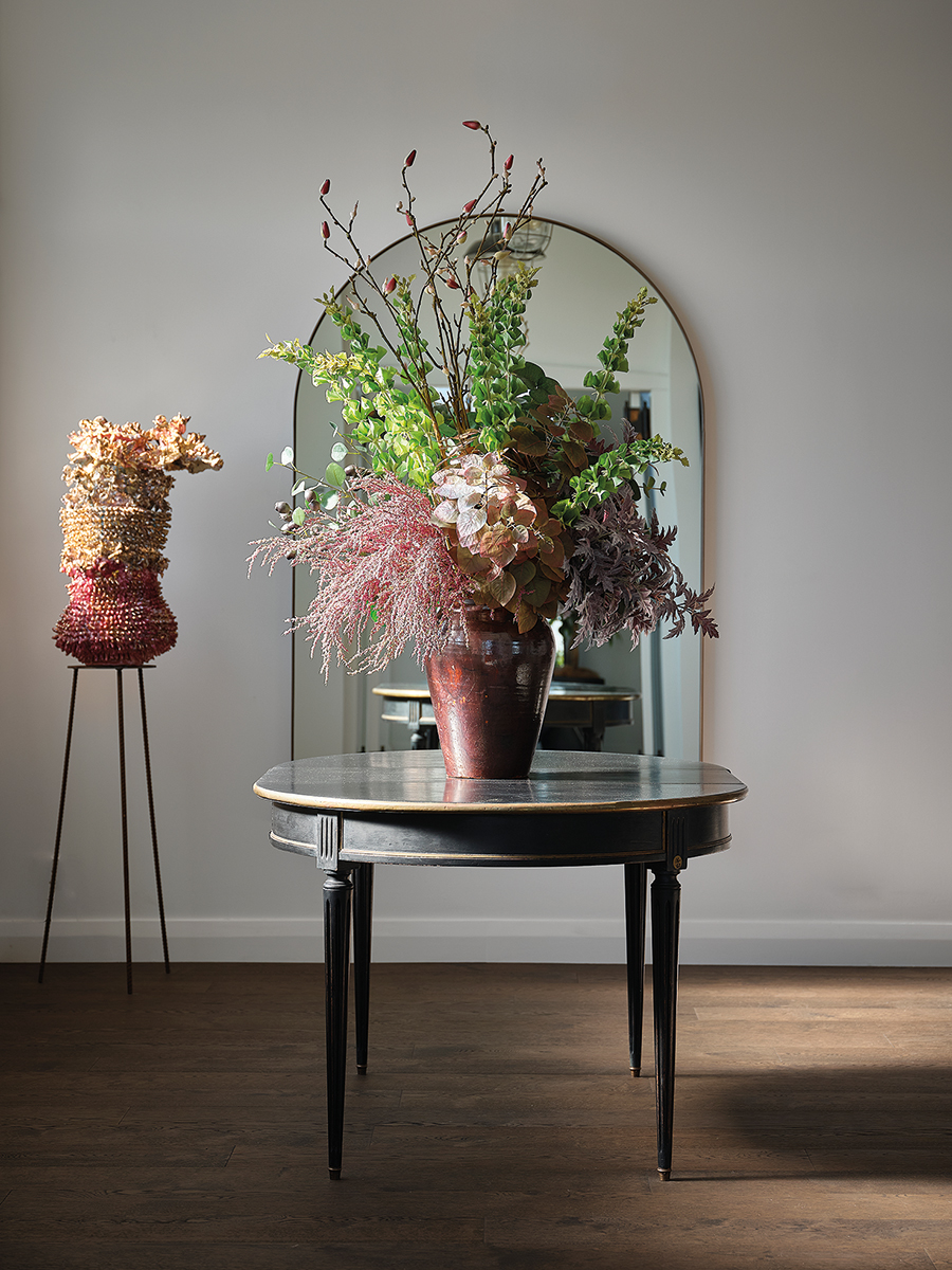 curated botanics