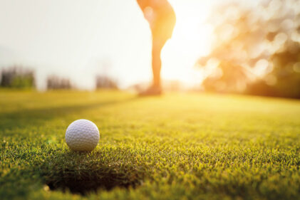 girls that golf