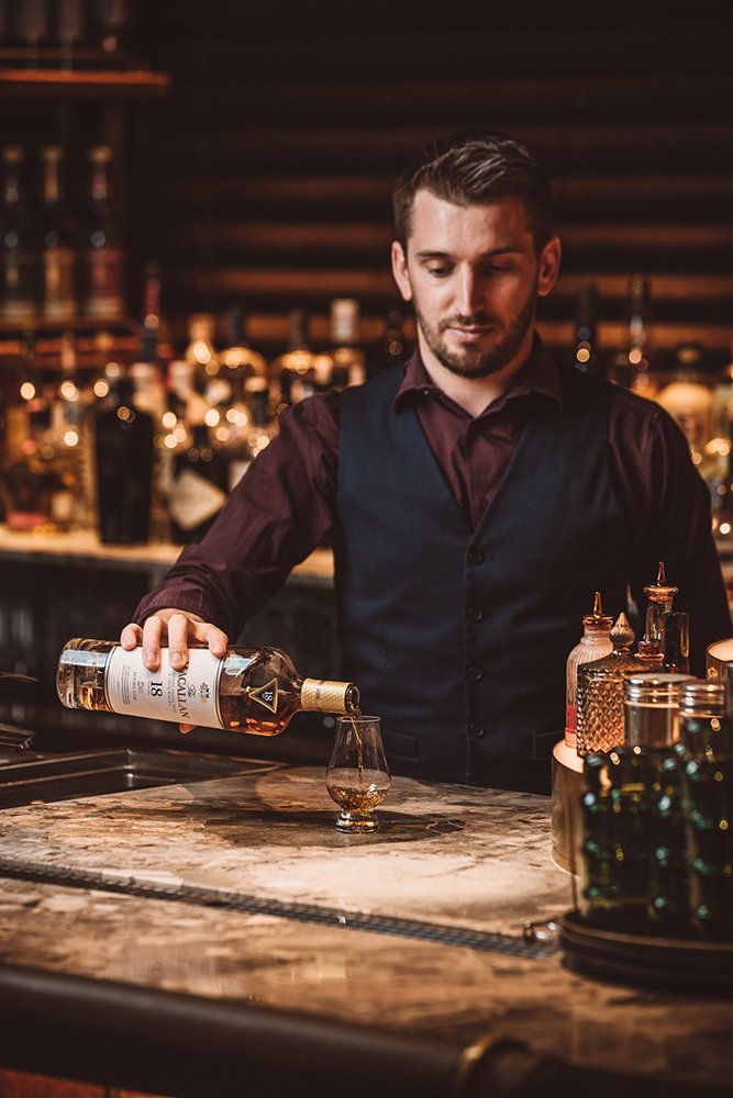 Bar Albert